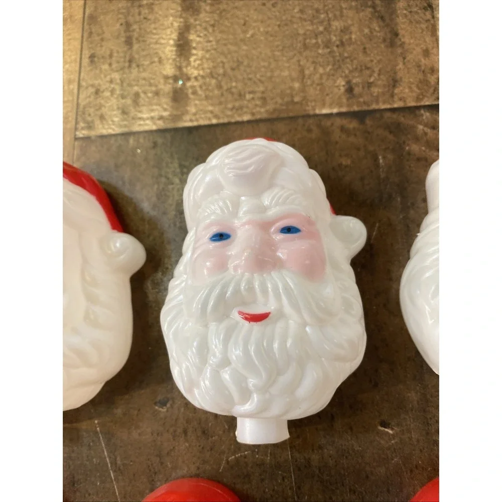 8 Blow Mold Acrylic Santa Claus Face Head Light Covers 3 1/2